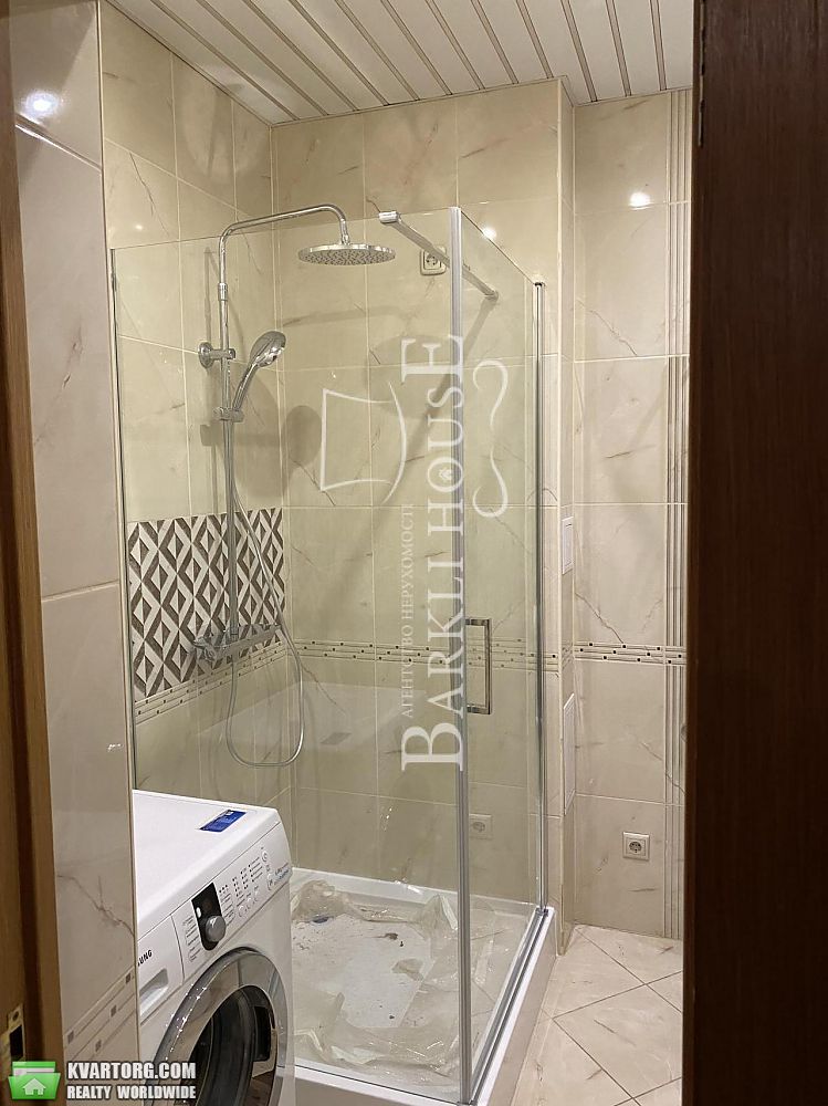 Rent out 2-room apartment. Киев,  Полтавская — photo 10