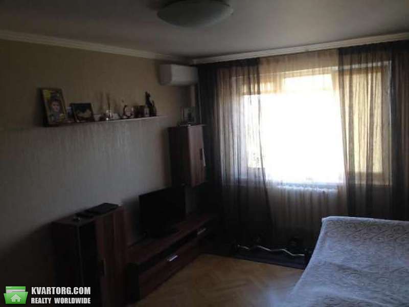 Sell 1-room apartment. Киев,  Свободы пр — photo 6