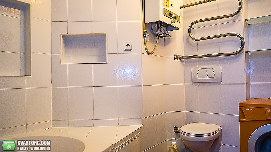 Rent out 2-room apartment. Киев,  Большая Васильковская — photo 5