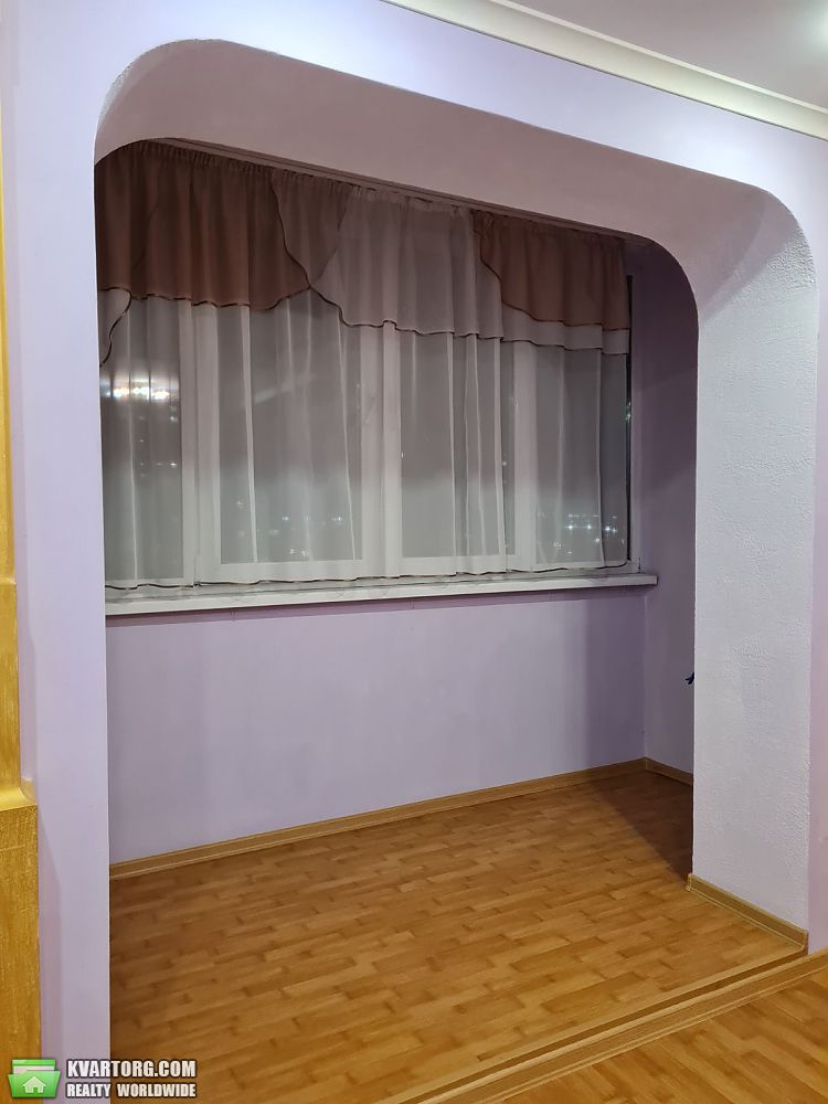 Rent out 3-room apartment. Киев,  Ушакова — photo 3