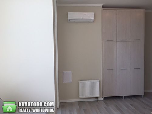 Sell 2-room apartment. Киев,  Драгомирова — photo 3