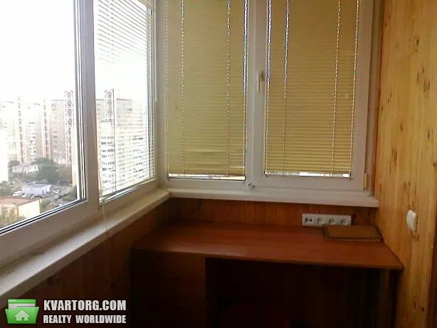 Rent out 1-room apartment. Киев,  Ревуцкого — photo 9