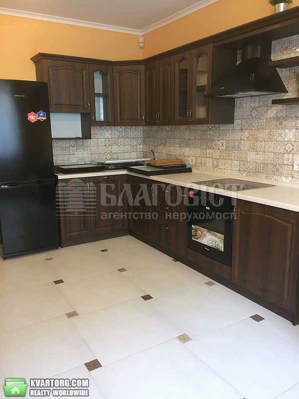 Rent out 2-room apartment. Киев,  Межигорская — photo 3