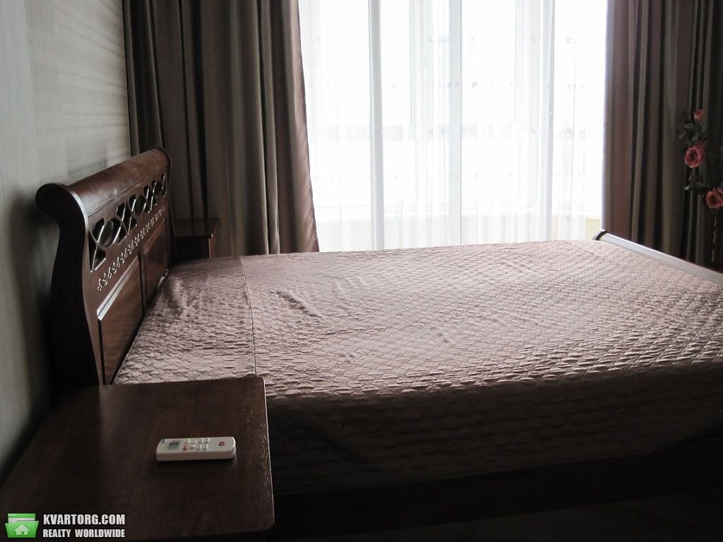 Rent out 2-room apartment. Киев, Елизаветы Чавдар — photo 5