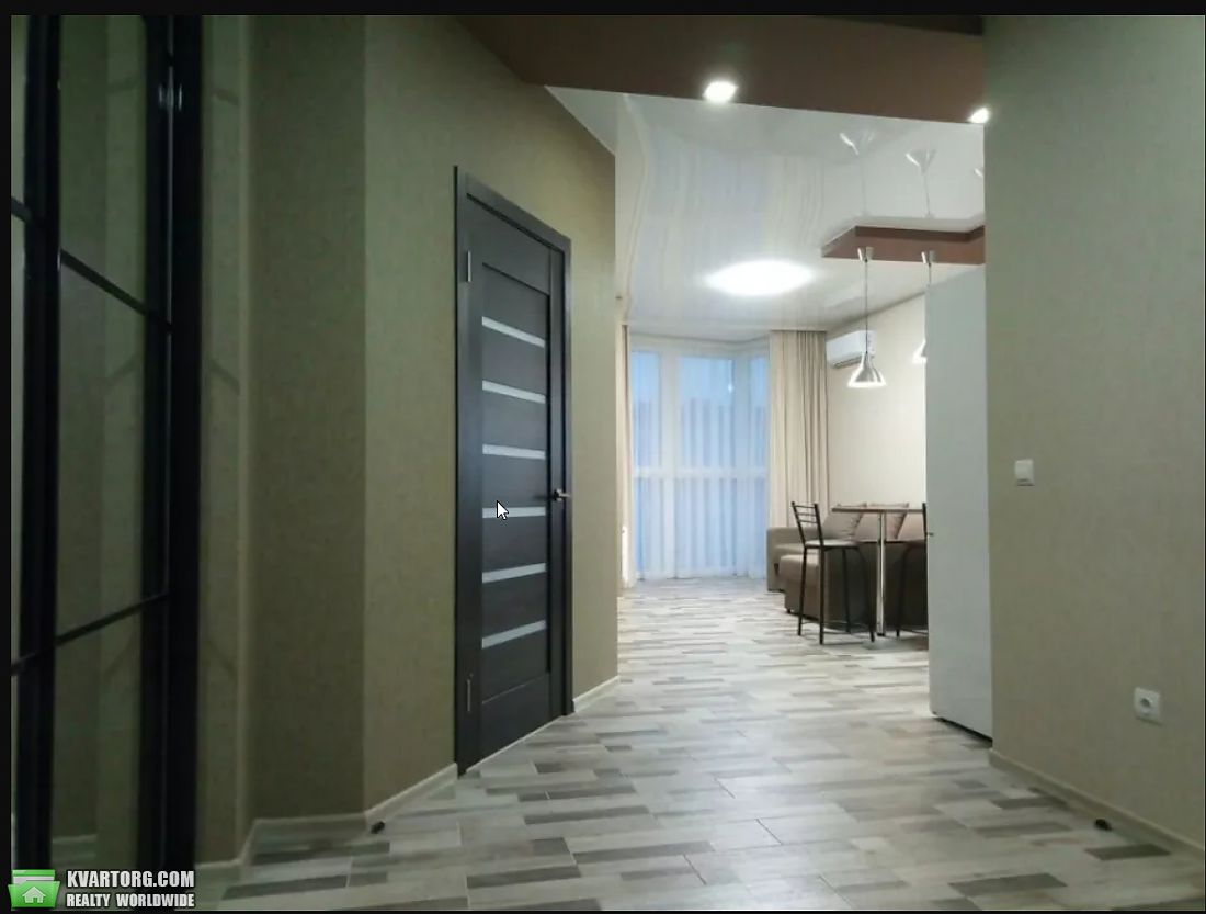 Rent out 1-room apartment. Киев,  Драгоманова — photo 2