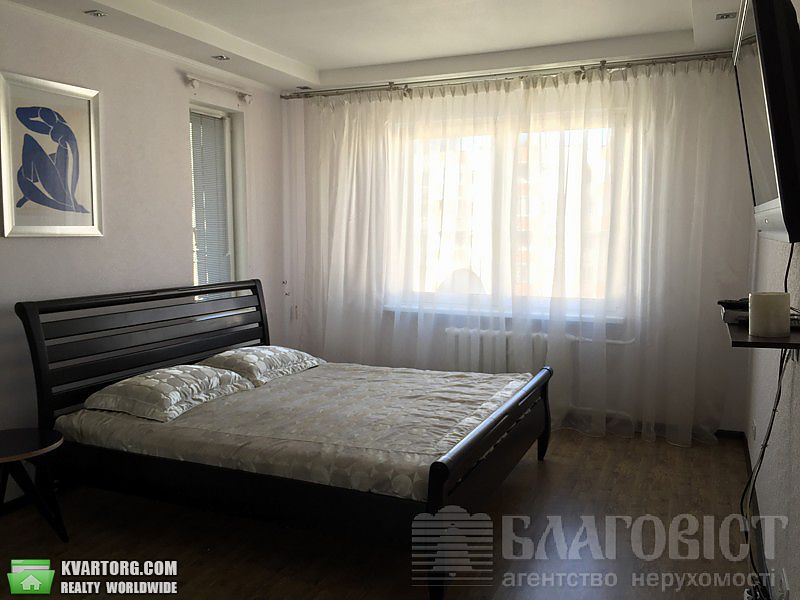 Sell 2-room apartment. Киев,  Феодосийский пер — photo 2