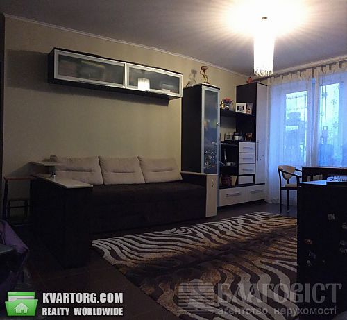 Sell 3-room apartment. Киев, 40-летия Октября просп — photo 3