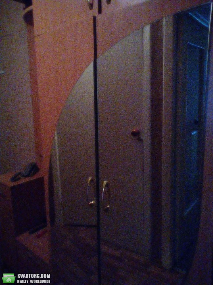Sell 2-room apartment. Киев, Бусловская — photo 1