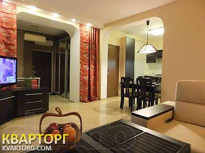 Rent out 3-room apartment. Одесса, канатная — photo 1