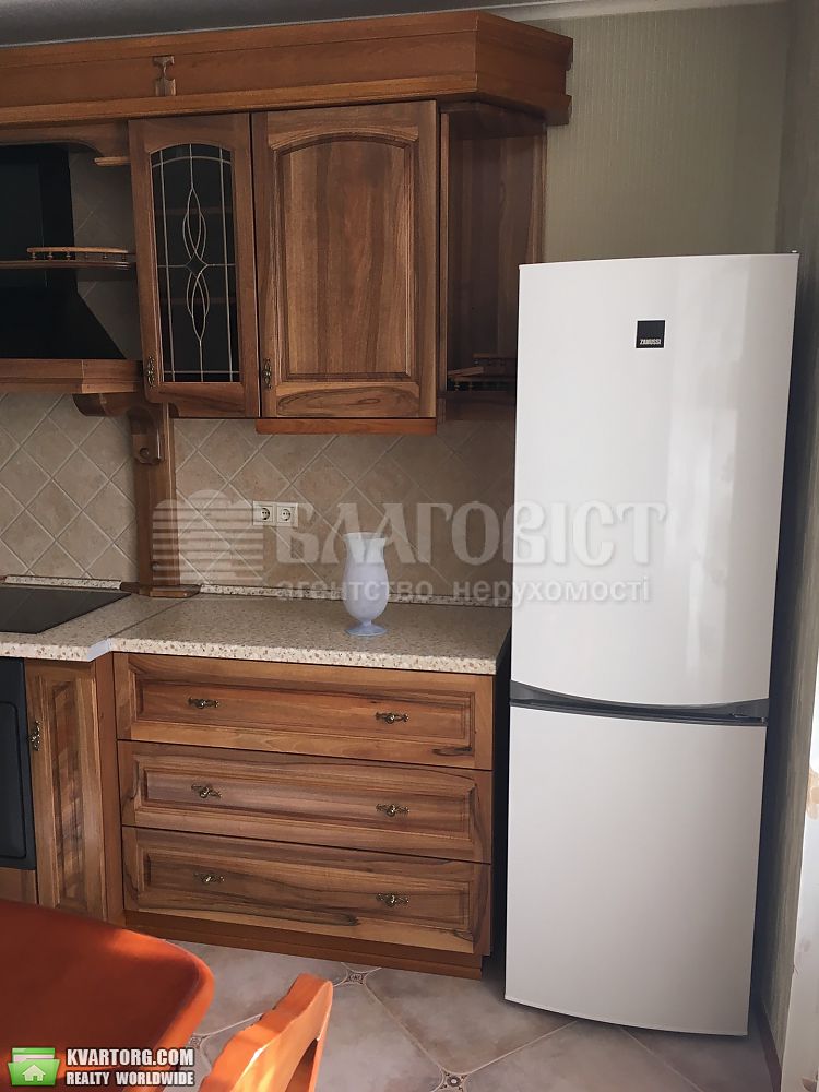 Rent out 2-room apartment. Киев,  Бажана — photo 9