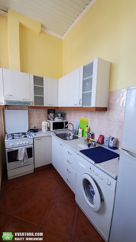 Rent out 1-room apartment. Киев, Волошская — photo 3