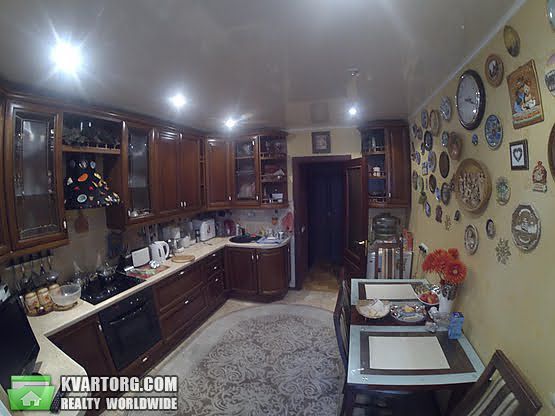 Sell 4-room apartment. Киев,  Ревуцкого — photo 4
