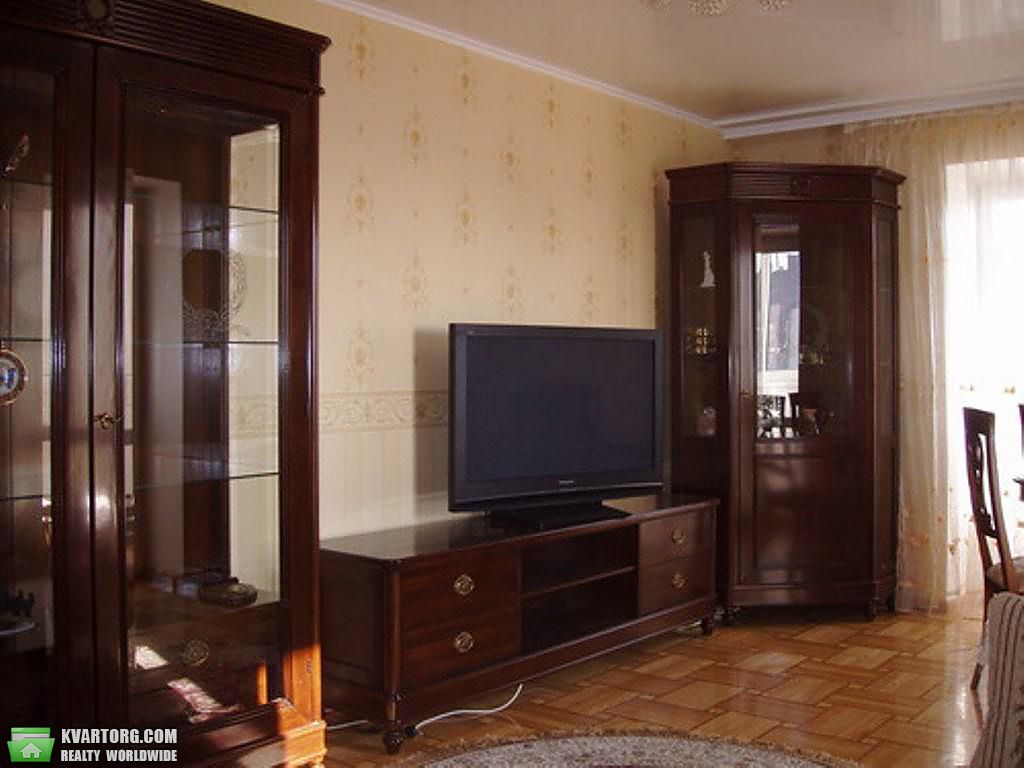 Rent out 2-room apartment. Киев,  Лейпцигская — photo 1