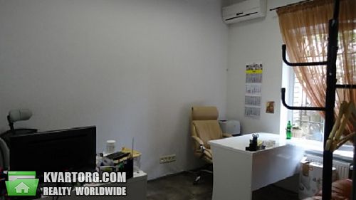 Rent out office. Киев, Кияновском переулке — photo 1