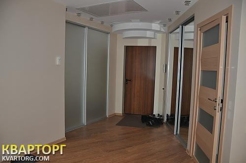 Rent out 3-room apartment. Днепропетровск, Центр — photo 2