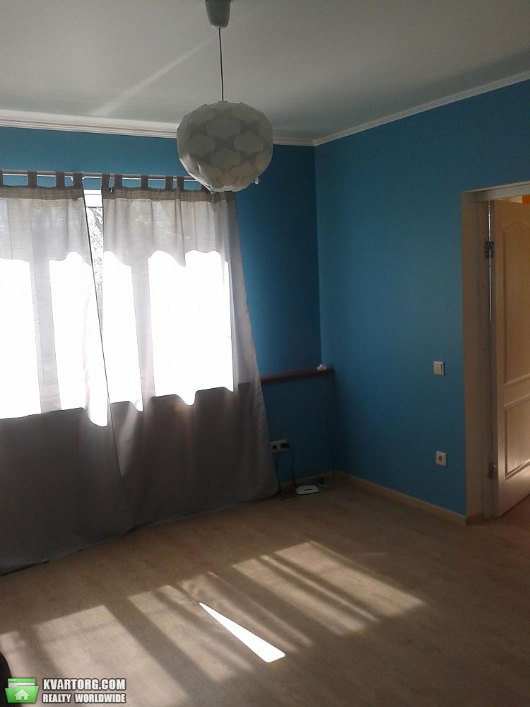 Rent out house. Киев,  14 линия — photo 1