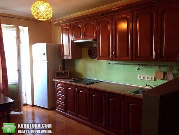 Rent out 1-room apartment. Киев,  Святошинская пл — photo 2