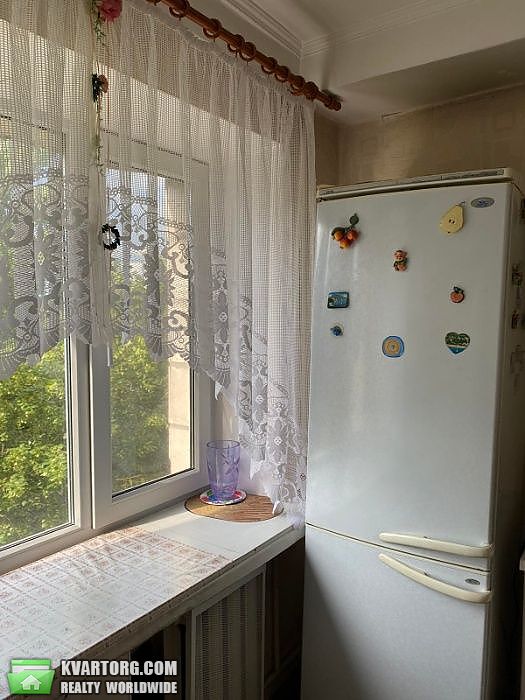 Sell 3-room apartment. Киев,  Шолом-Алейхема — photo 2