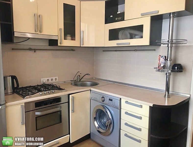 Sell 2-room apartment. Киев,  Татарская — photo 1