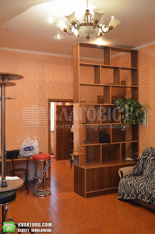 Sell 2-room apartment. Киев,  Богдана Хмельницкого — photo 4