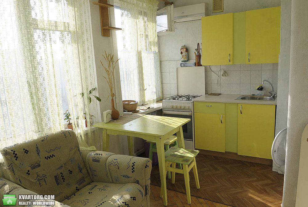 Sell 1-room apartment. Киев,  Шолуденко — photo 2