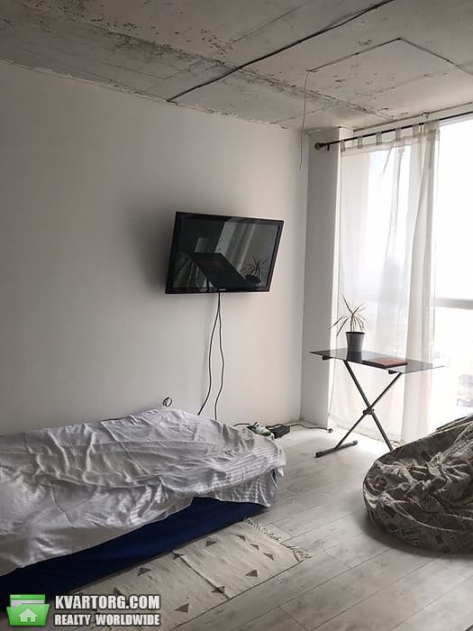 Sell 1-room apartment. Киев,  Дегтяревская — photo 2