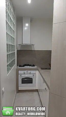Rent out 2-room apartment. Киев, Юнацька — photo 2