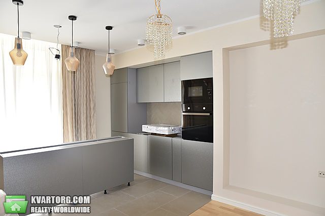 Rent out 3-room apartment. Киев,  Липковского — photo 1