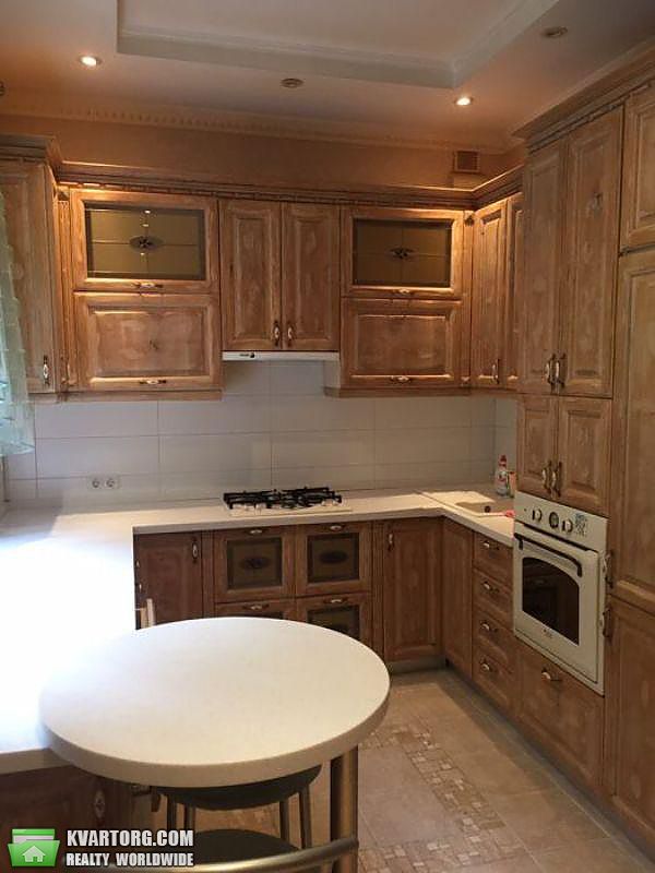 Rent out 3-room apartment. Киев,  Питерская — photo 2