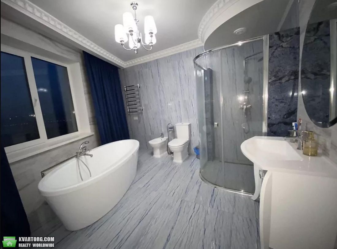 Rent out 3-room apartment. Киев,  Шумского — photo 9