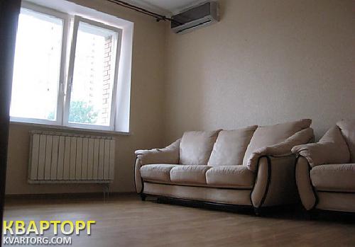 Rent out 1-room apartment. Киев,  Оболонская наб — photo 4