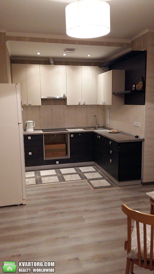 Sell 3-room apartment. Киев,  Моторный пер — photo 3