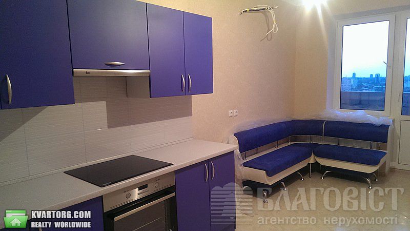 Sell 3-room apartment. Киев,  Ушинского — photo 1