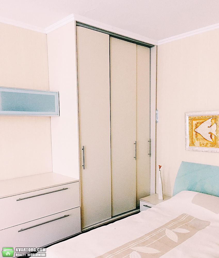 Rent out 2-room apartment. Киев,  Демиевская — photo 2