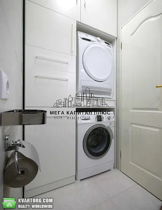 Rent out 2-room apartment. Киев,  Богомольца — photo 1
