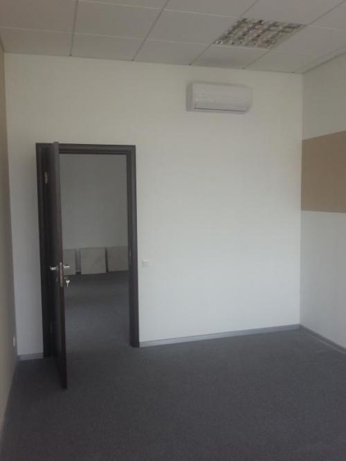 Rent out office. Киев, Хмельницкого Богдана — photo 1
