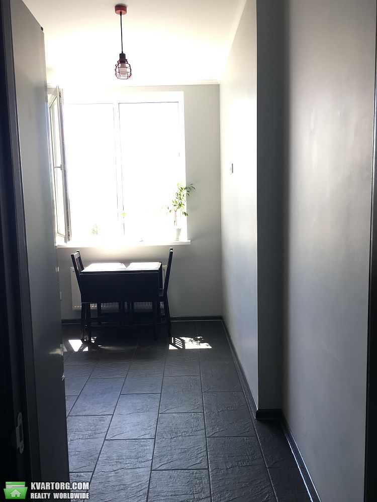 Sell 1-room apartment. Киев,  Ломоносова — photo 3