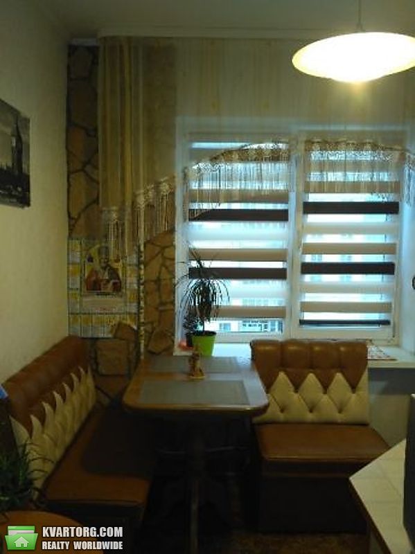 Sell 2-room apartment. Киев,  Приозерная — photo 1
