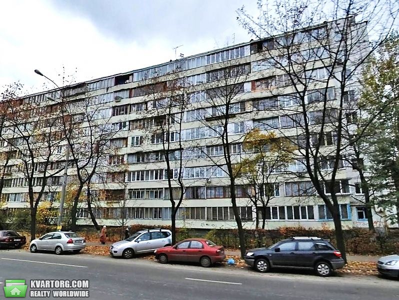 Sell 3-room apartment. Киев,  Соломенская — photo 1