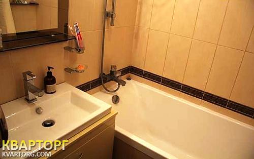 Rent out 2-room apartment. Киев,  Автозаводская — photo 7