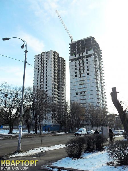 Sell 2-room apartment. Киев, Гарматная — photo 1