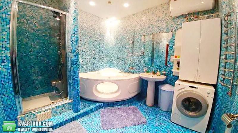 Sell 5-room apartment. Киев,  Драгомирова — photo 9