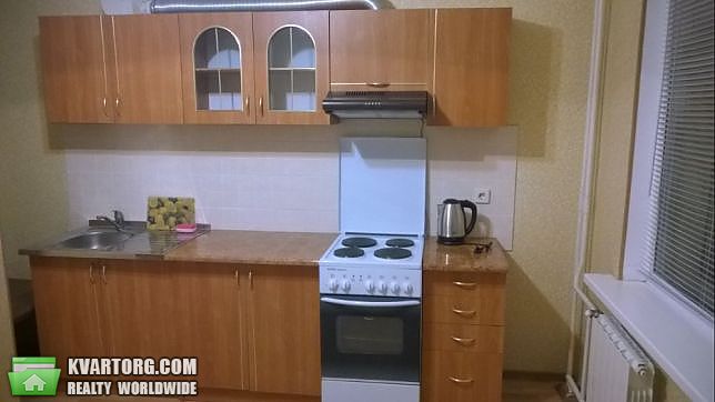 Rent out 1-room apartment. Киев, Урлівська — photo 3