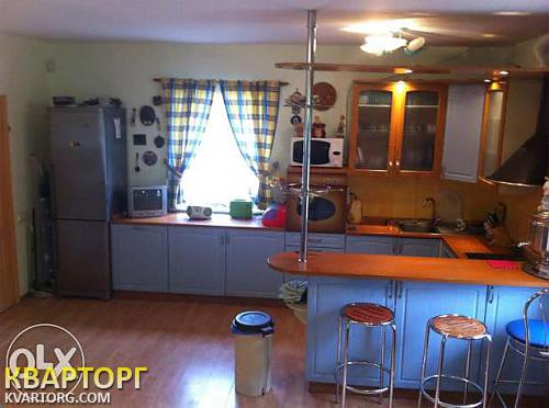 Rent out house. Киев,  Русановские сады — photo 1