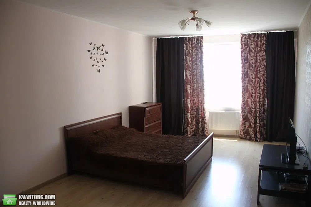 Sell 1-room apartment. Киев,  Олевская — photo 3