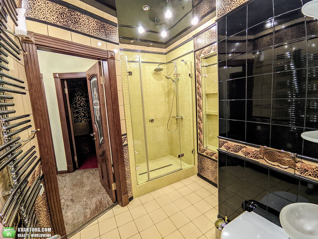 Sell 4-room apartment. Киев, Старонаводницкая — photo 10