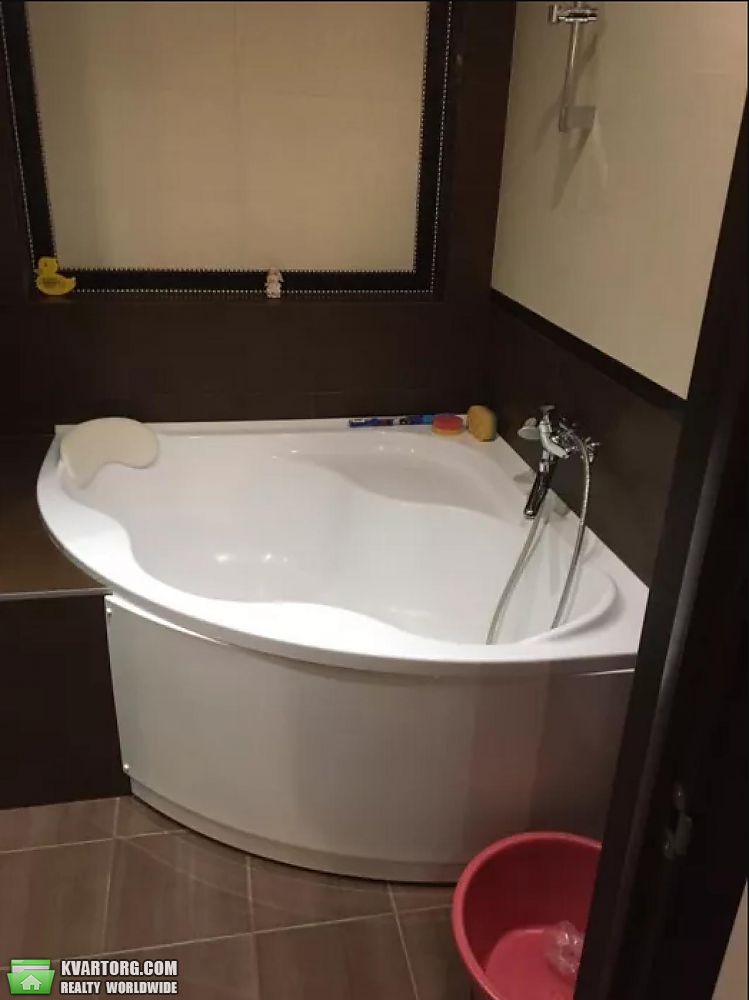 Rent out 3-room apartment. Киев,  Мишуги — photo 3