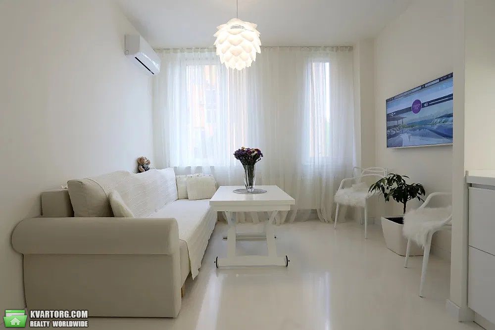 Sell 1-room apartment. Киев, Регенераторная — photo 2