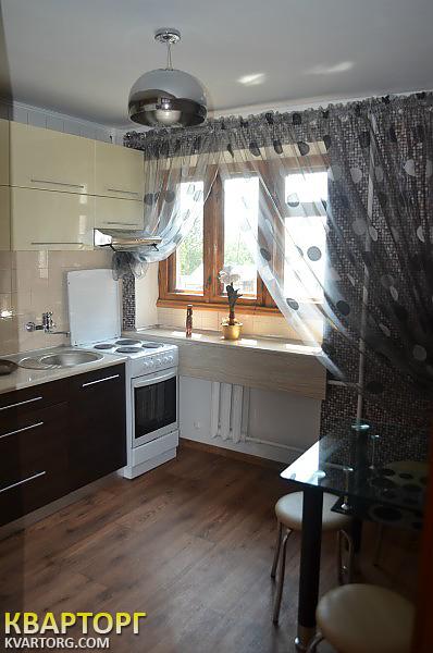 Rent out 3-room apartment. Одесса, Фонтанская дорога — photo 1