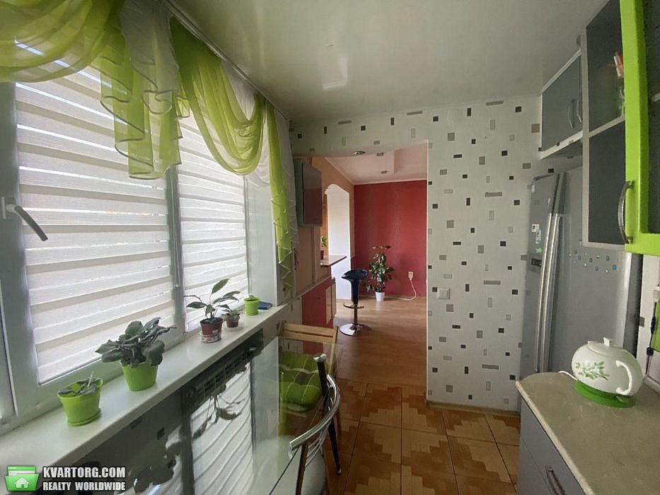 Sell 2-room apartment. Киев,  Каунасская — photo 3